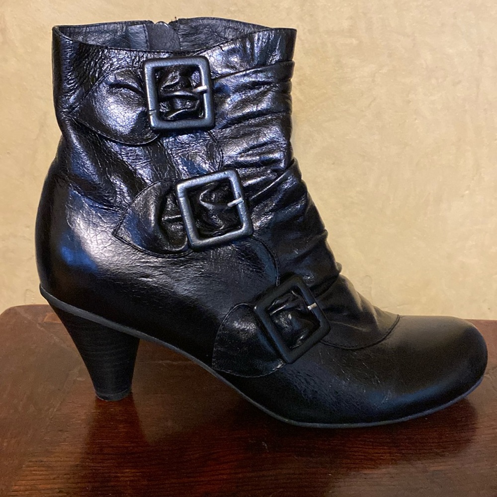 Miz Mooz black leather  ankle bootie with heal. Size 8